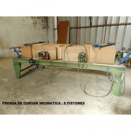 Presa piegatrice pneumatica con 6 pistoni