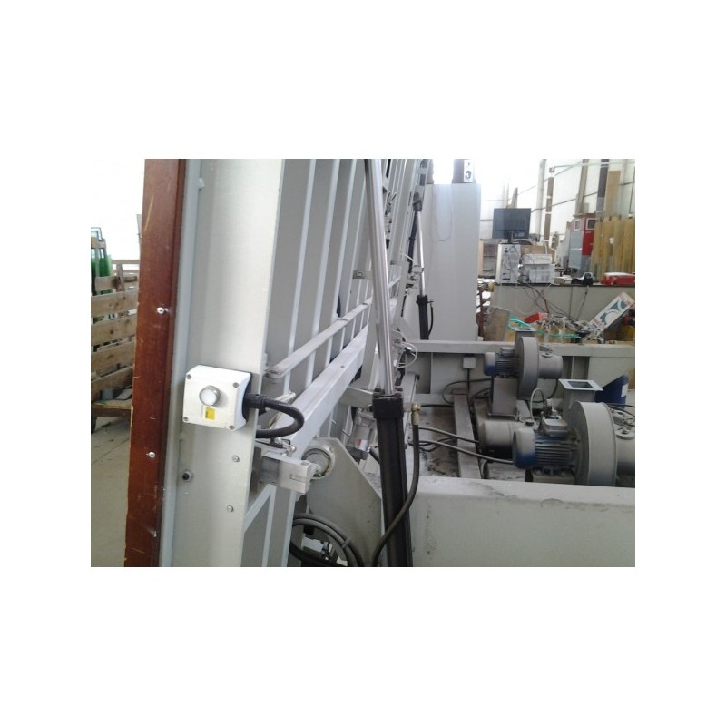 BOTTERO 331BKM-R TABLE GLASS CUTTING.AUTOMATIC CUTTING LINES.