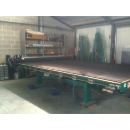 BOTTERO TABLE POUR COUPE DE VERRE 331BKM-R