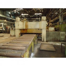 Leveling plate of the UBR 16 * 2500 machine - Graders