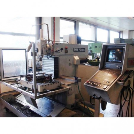 CNC milling machine