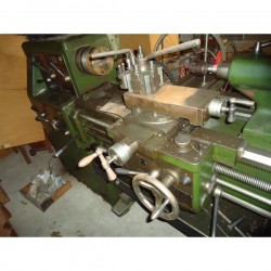 TURRI T-220 - Tornos frontaux