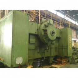 Komatsu Blechpresse E4S450-MB - Verschiedene Pressen