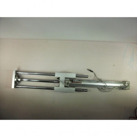 Cylindre avec raccords et détecteurs de position SMC C95SDB40-300-XGUM