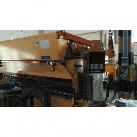 Plianteuse AJIAL CNC 3200P