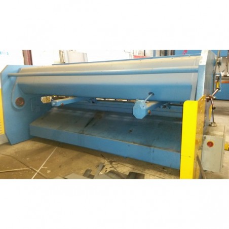 AJIAL SHEAR 3000MM X 10MM.