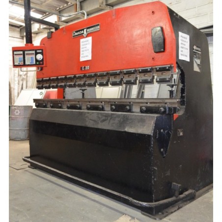 AMADA, MODELLO: RG 80 PIEGATRICE CNC