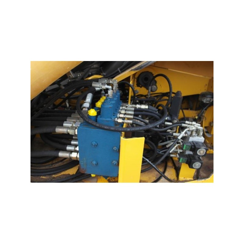 Mecalac 12 MSX 2002
