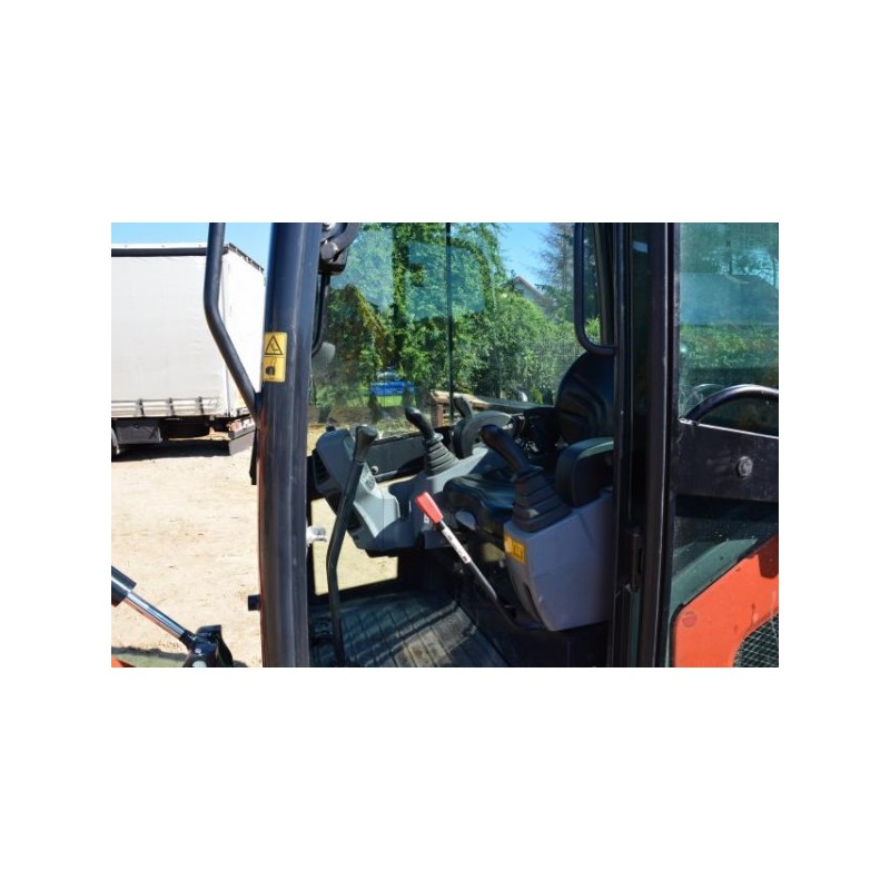 mini excavadora Kubot KX016 2014