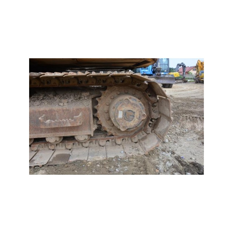 excavadora oruga JCB JS 130 2001