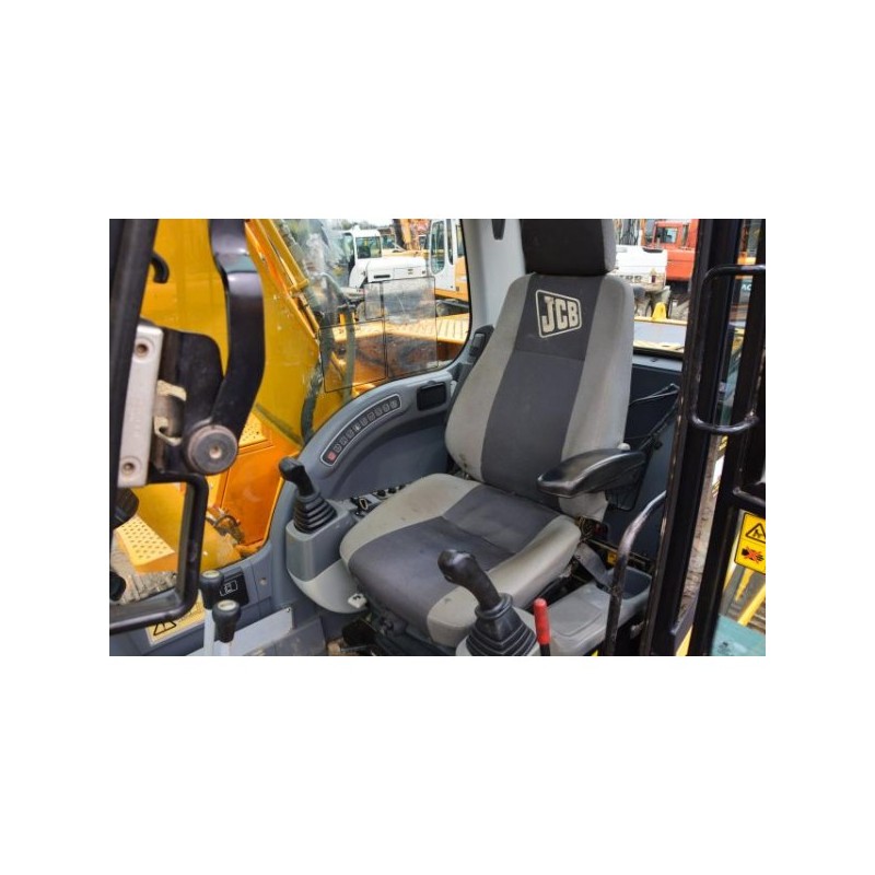 excavadora oruga JCB JS 145 2008