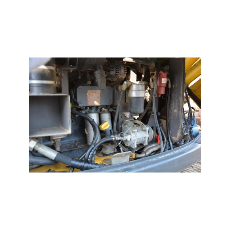 excavadora oruga Mecalac 714MC 2004