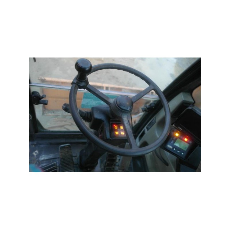 excavadora de ruedas Case WX165 2005