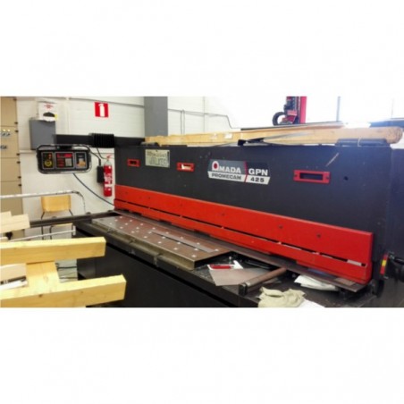 cisaille hydraulique 4x2500 Amada