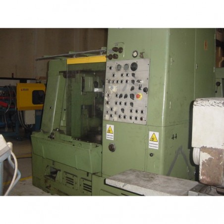 LORENZ GEAR CUTTING MACHINE
