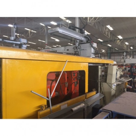 Batch of 2 Husky machines and 6 Supra robots
