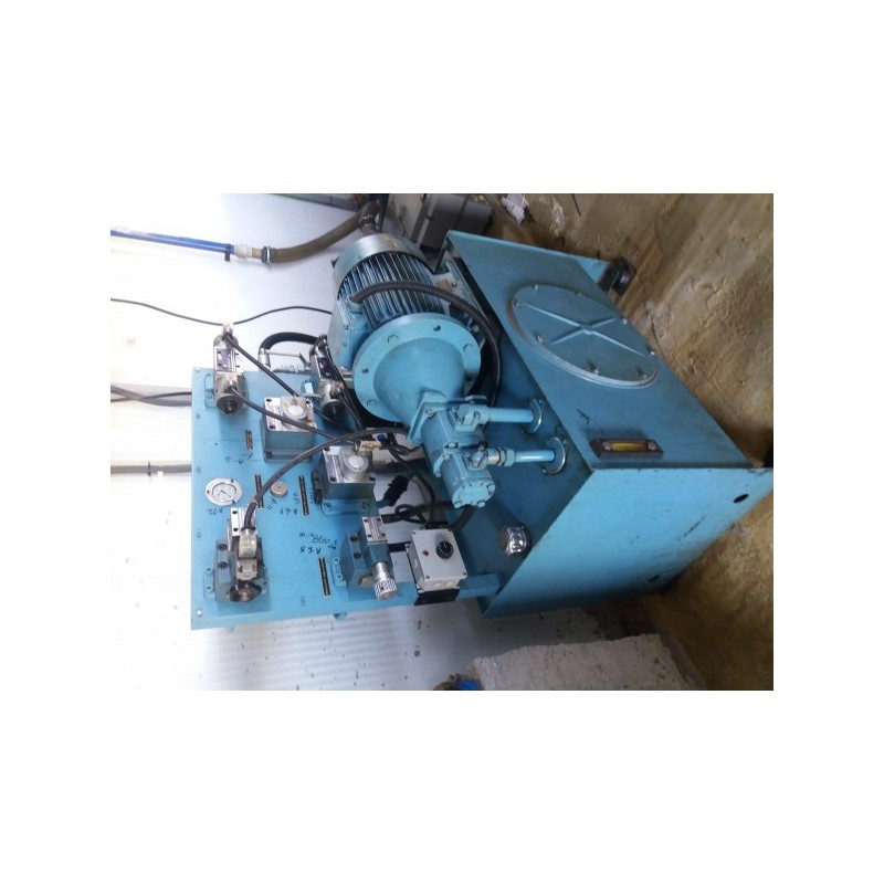 ATEM termoformatrice 30. 20. 8