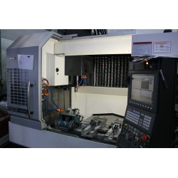 OKUMA GENOS M560 R-V - Centres de mecanitzat verticals