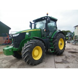 John Deere 7230R - Tractors