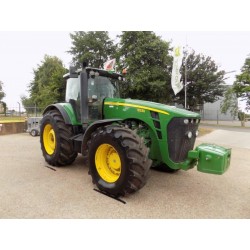 John Deere No s'ha proporcionat cap text per traduir. Si us plau, proporciona el text que vols que tradueixi. - Tractors