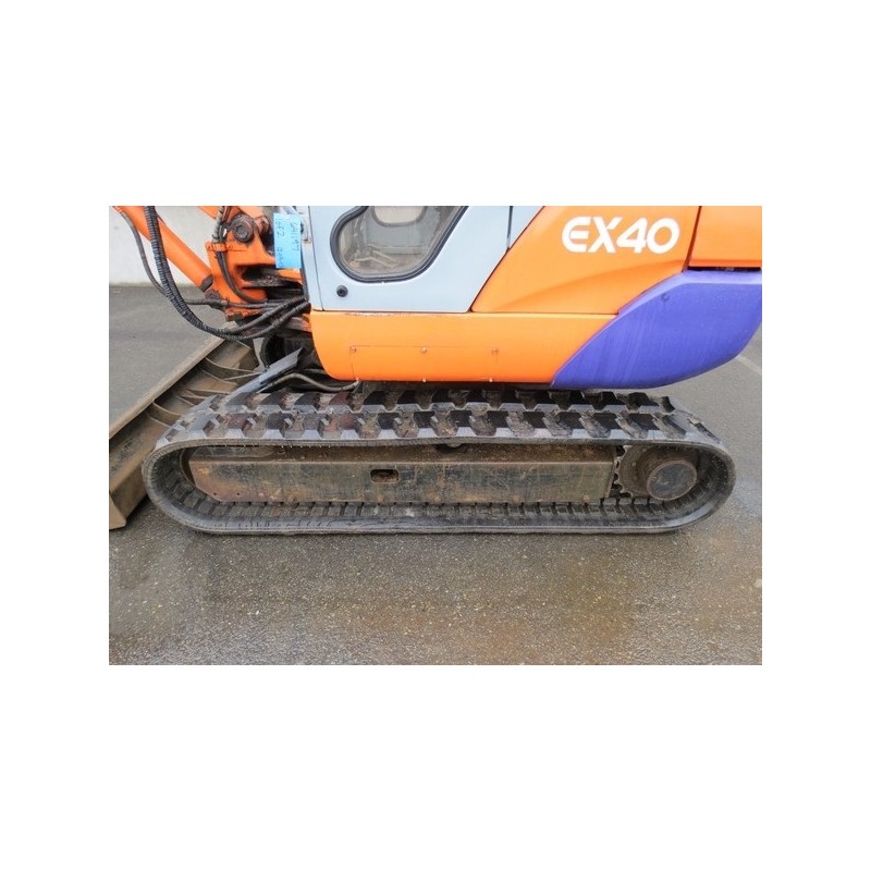 EX40
