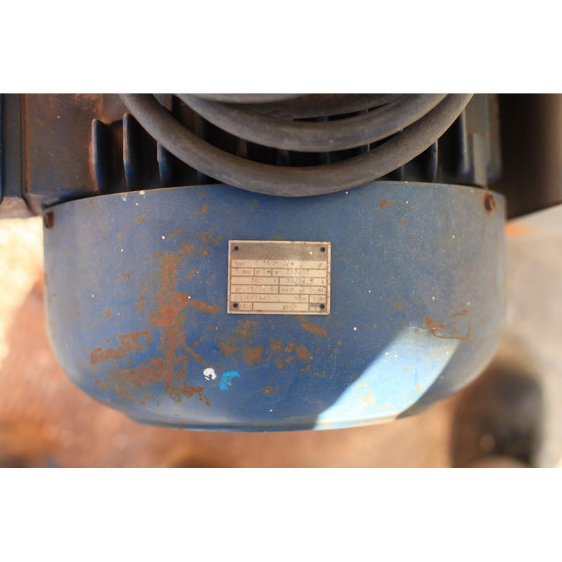 T 160 M-2/4