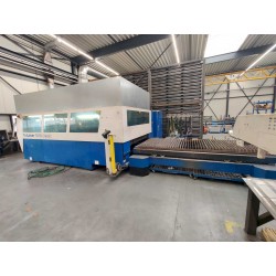 trumpf TruLaser 5030 classic - Traducció al català:

**Tall per Làser CNC**